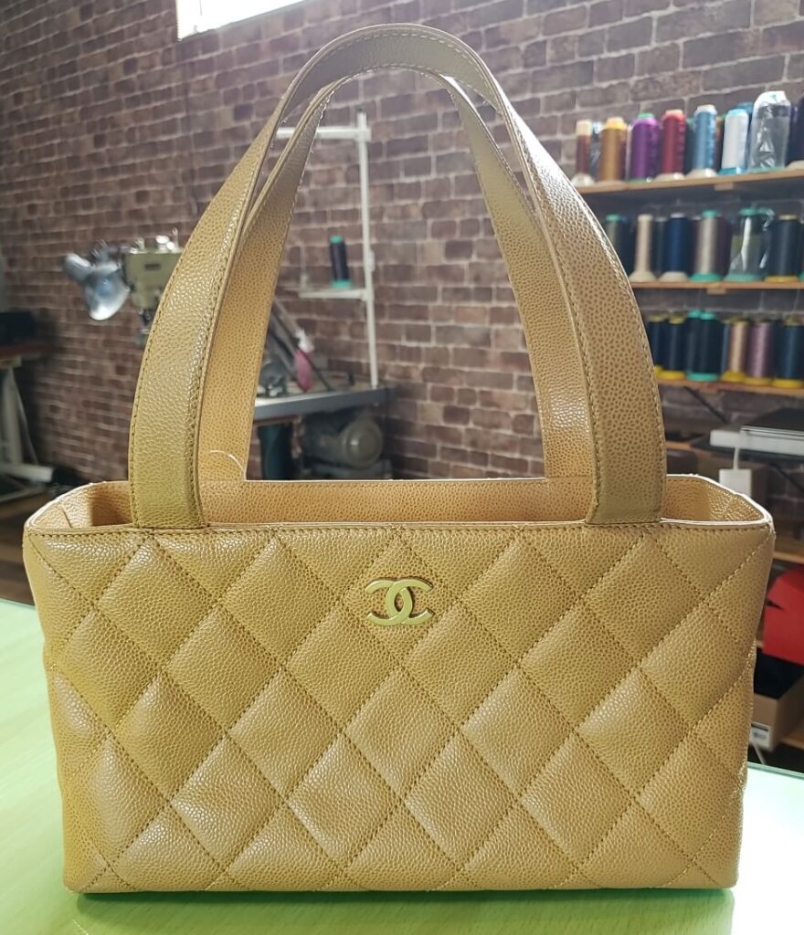 コルサ　シャネル　バッグ修理