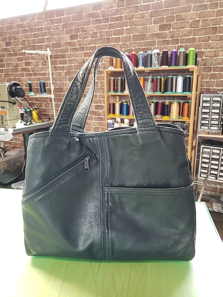 コルサ　レザーバッグ　内装交換　カルテ