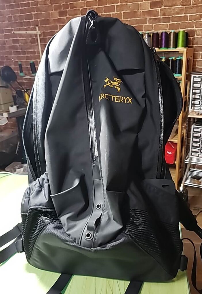 コルサ　アークテリクス　ファスナー交換　カルテ