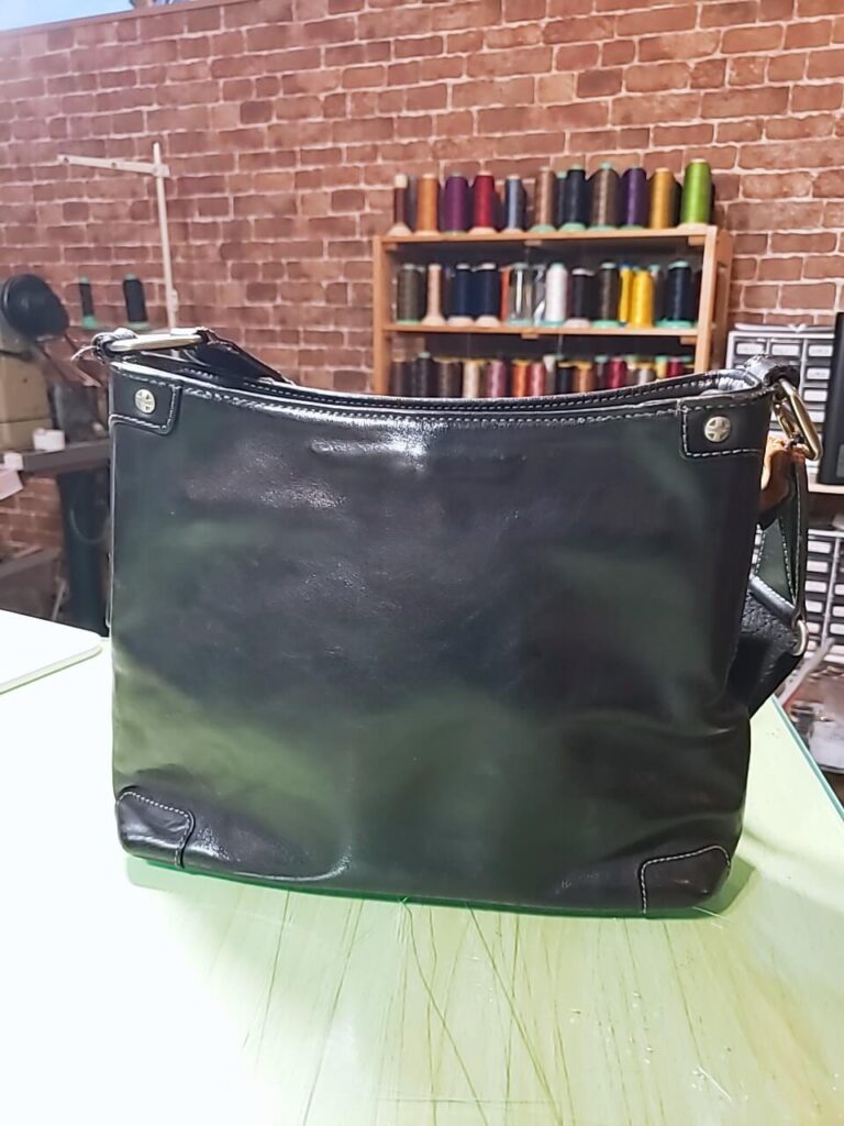 コルサ　アニアリ　根革交換　カルテ