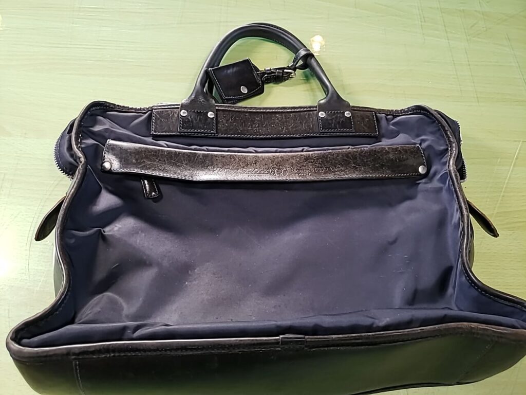 コルサ　フェリージ・ブリーフバッグ　ファスナ交換　カルテ