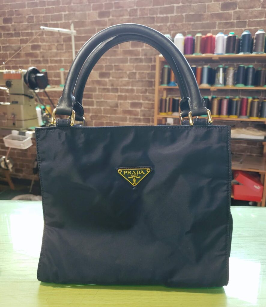 コルサ　プラダ　ナイロンハンドバッグ　持ち手再作成　カルテ
