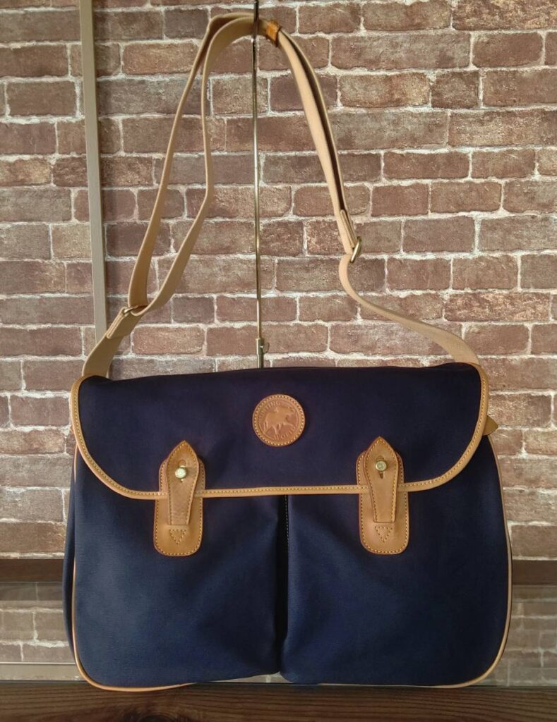 コルサ　ハンティングワールド　生地　ヌメ革交換　カルテ①