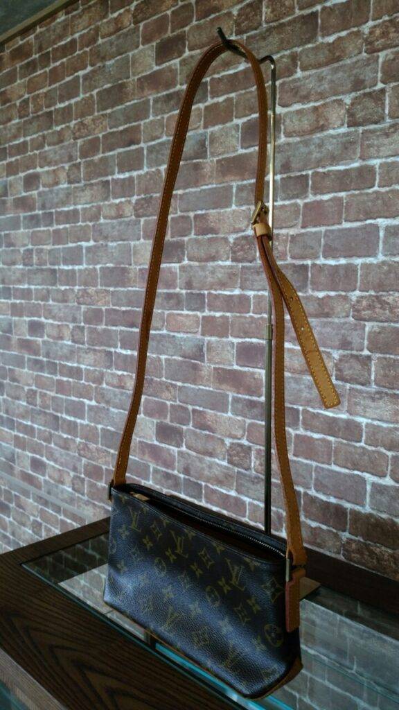 コルサ　ルイヴィトン　根革交換①　カルテ