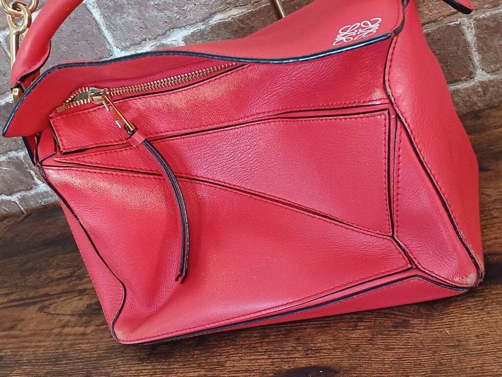 ロエベ　バッグ修理　財布修理