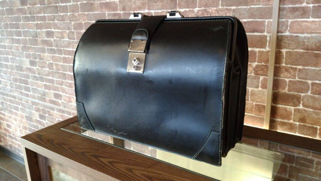 タニザワ　ダレスバッグ