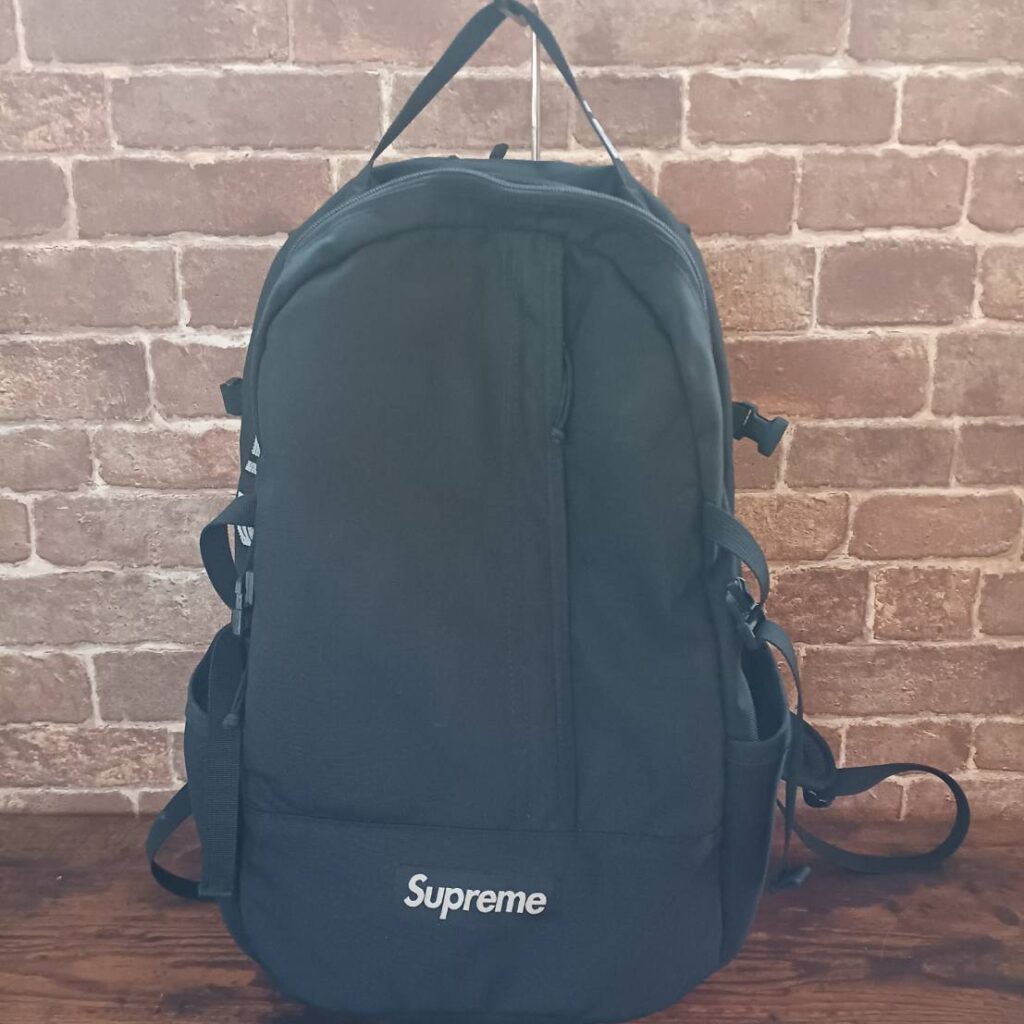 シュプリーム　ドリンクホルダー部分生地交換