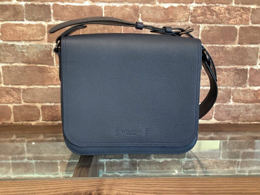 コーチ　ショルダーベルト　根革交換　2023 3/1