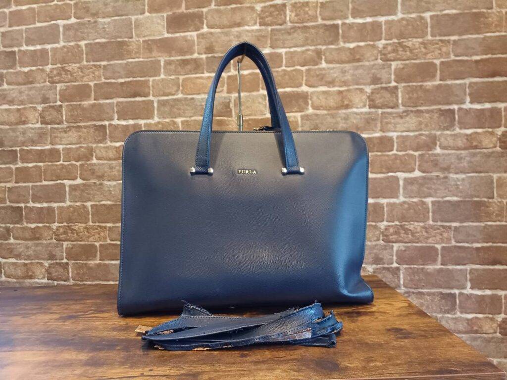 フルラ　ブリーフバッグ　ハンドル交換　2022 11/10 2