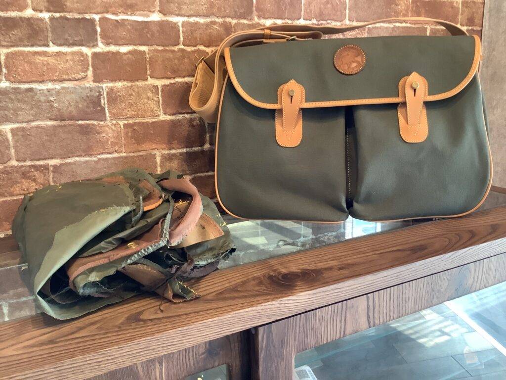 ハンティングワールド　表面・内側・ヌメ革再構築　2023 1/11 5