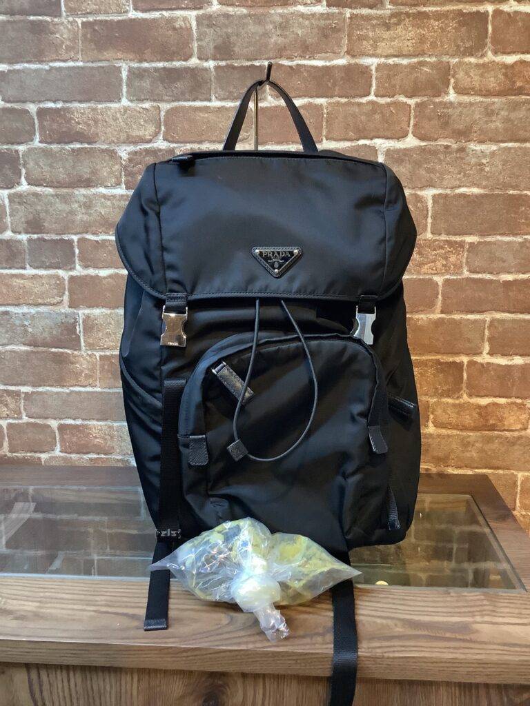 プラダ　ショルダー芯材交換　2023 6/23 2