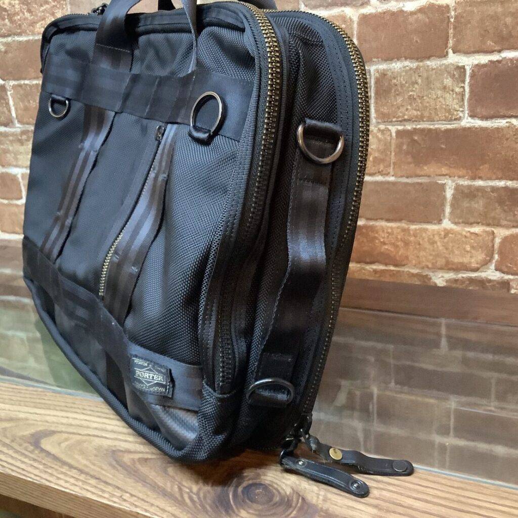 ポーター　破れ補修　2023 9/14 1