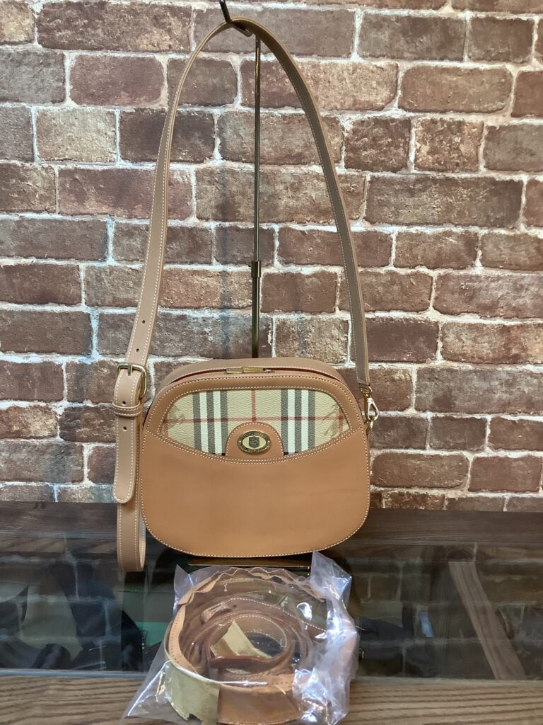 burberry　修理事例　2024-8/16