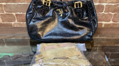 プラダ(PRADA)２WAYバッグ　内装交換