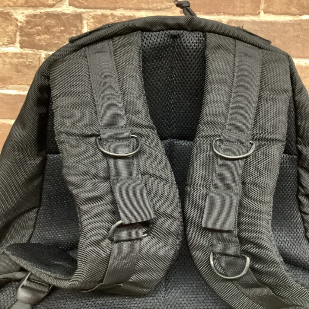 ブリーフィング　破れ補修　2025　12/4　1