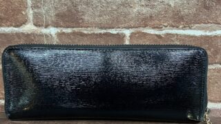 グッチ(gucci)ハートチャーム　エナメルラウンドファスナー 修理事例